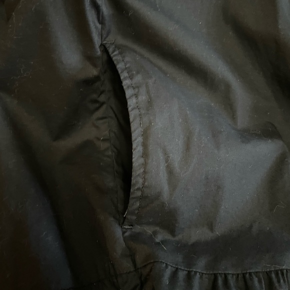 Gap Flutter Sleeve Mini Dress - Black - Picture 9 of 10